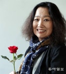 “내 이름 붙인 장미처럼 향기로운 생명의 詩 피울게요”