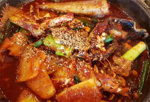 송림 두른 하얀 모래, 푸른 물빛을 품다