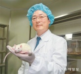 [상장기업＆CEO]오리엔트바이오 장재진 회장 “실험동물 시장 70% 점유… 기능성 화장품 도전”