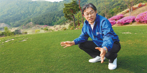 셀프라운딩-직영식당 도입… 골프장 매출 40% 늘려