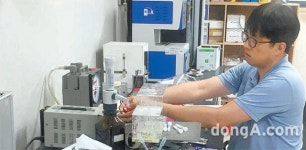 “냄새를 보여드려요”…연매출 100억 올리는 악취 저감 전문기업