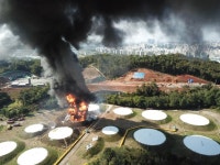 [청계천 옆 사진관]고양 송유관공사 저유소 화재…“큰 폭발음” 대응 3단계 발령