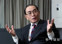 태영호 “리선권 ‘냉면 목구멍’, 좋은 의도로 웃자고 한 말… 이 정도서 정리”