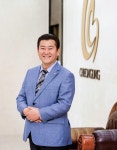 편백나무 아래 누워 삼림욕 하듯 즐기는 온열의료기 ‘천궁’