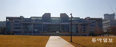 문화와 휴식 즐기며… 평화를 노래하자
