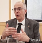 “우주개발로 돈 버는 시대… 한국도 기회”