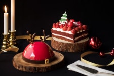 그랜드 하얏트 서울 델리, 연말 한정 ‘빨간 맛’ 케이크 3종 선봬