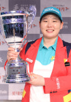 스크린골프로 1억원… 정선아, 상금 신기록