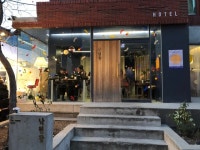 경험하지 못한 옛 것에 열광하는 1020세대…‘뉴트로’ 열풍 이유는?