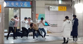 인천시청역에서 댄스 연습