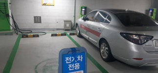 서울 전기차 1만대 넘었는데… “충전소 찾아 삼만리”