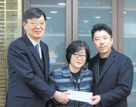‘국민주치의’ 윤방부 박사 아산충무병원 재단회장 영입 外
