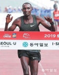 동마 남자 국제부 우승 로노… 대타로 뛰어 ‘10만달러 대박’