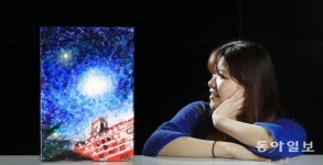 잘 안보여도… “그림으로 하고 싶은 이야기가 참 많아요”