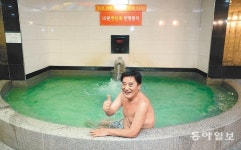 운동하기 싫어? 반신욕은 어때?[양종구의 100세 건강]