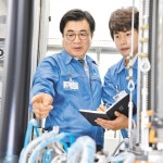 평화산업과 기술협력으로 車에어스프링 국산화 성공