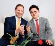 건강관리 기능까지 장착, 인공지능 보청기 스타키 ‘Livio AI’