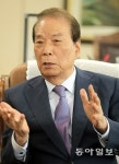 ‘수학의 정석’ 홍성대 “평생 모은 돈으로 자사고 세웠지만…알맹이 빼앗아”