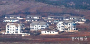 [청계천 옆 사진관] 파주에서 최단 거리 북한 마을 살펴보니…