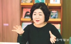 “한국작가 해외에 알리려면 자료 연구부터 선행돼야”