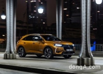 프랑스 명품 車 브랜드 ‘DS’ 국내 출범 1년… 고급 SUV 전략 가속화