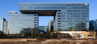 엔씨, 연 매출액 16%를 R&D에 투자.. 글로벌 종합게임기업 출사표