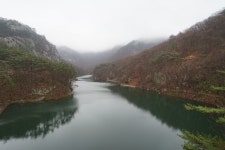 나즈막한 자연이 숨겨 놓은 낭만