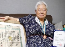 “이 몸이 죽어 나라가 산다면…” 소녀 병사는 전선으로 달려갔다