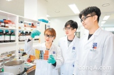 혁신 바이오 신약 기대감↑… 종근당, 미국암학회서 항암 이중항체 ‘CKD-702’ 연구결과 발표