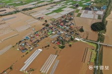 드론으로 본 전라도 수해현장[청계천 옆 사진관]