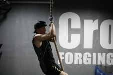 80대가 눈앞이지만…2030 즐기는 ‘극한 크로스핏’ 정복[양종구의 100세 시대 건강법]