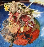 [식객 이윤화의 오늘 뭐 먹지?]메밀국수에 한우육회… ‘내 땅 음식’의 맛깔난 조화