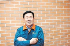 초일류 향한 황토벽돌 名家… 100년 기업 도약을 꿈꾸다