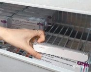 [사설]확진자 700명대, 불안한 백신 수급… 무색해진 文 장담