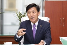 [김순덕의 도발]국민 등골 빼먹는 가렴주구, 더는 못 참겠다