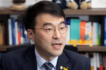 김남국 “조국, 민주당 사람이라 보기 어려워…與 사과 안 맞아”