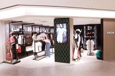 [Shopping&]골프 新트렌드 다 반영한 롯데백화점, MZ세대 골린이+실적 모두 잡았다!
