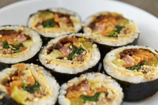 ‘집단 식중독’ 김밥집 사과…“두렵지만 숨지 않겠다”