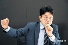 “3층 연금-분산투자-자격증 준비한 5060은 노후불안 없을 것”[서영아의 100세 카페]
