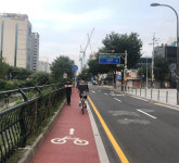 자전거전용로도 차도… 보행 안돼요
