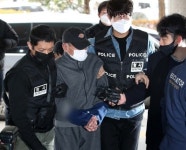 ‘8명 사상’ 공덕 모텔 방화범 2심서 형량 늘어…“반성 의문”