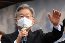 민주당, 이재명에 ‘선대위 쇄신’ 전권 위임