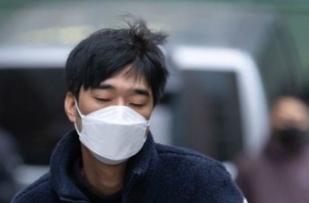 ‘스토킹 살인’ 김병찬, ‘마스크 벗을 수 있냐’는 말에 ‘절레절레’
