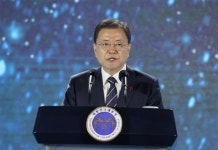 칠성중한무역 | 文대통령, 무역의날 기념식서 “소중한 성과마저 부정하는 사람들 있어”