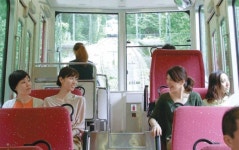 日 젊은 영화 거장이 펼쳐낸 5시간 17분의 ‘해피아워’