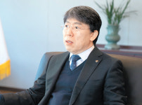 [DBR]“글로벌 퍼스트 무버 되려면 기초과학 필수”