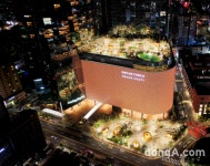 롯데관광개발, ‘제주드림타워 복합리조트’ 월 매출 200억 돌파… “흑자 굳히기 본격화”