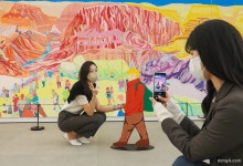 현대百, 목동점 실내정원에 해외 관광지 30곳 담았다…회화 전시 개최