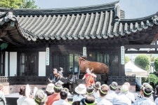‘첼리시모!’로… 봄 축제 열다
