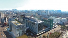“초일류를 향한 도약의 원년… 세상에 없던 의료기관 만들겠다”